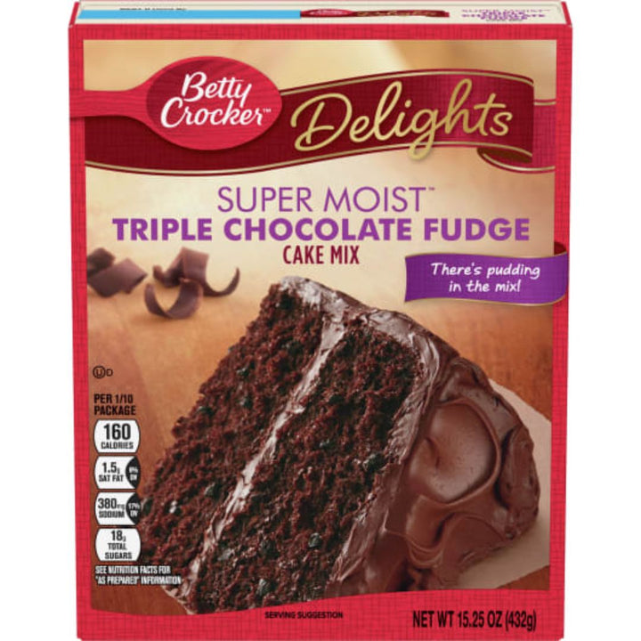 Betty Crocker Super Moist Delights Triple Chocolate Fudge Cake Mix, 432g