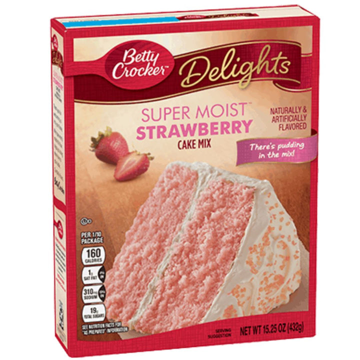 Betty Crocker Super Moist Strawberry Cake Mix, 432g