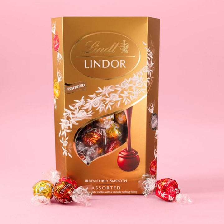 Lindt Lindor Irresistibly Smooth Assorted Chocolate, 600g